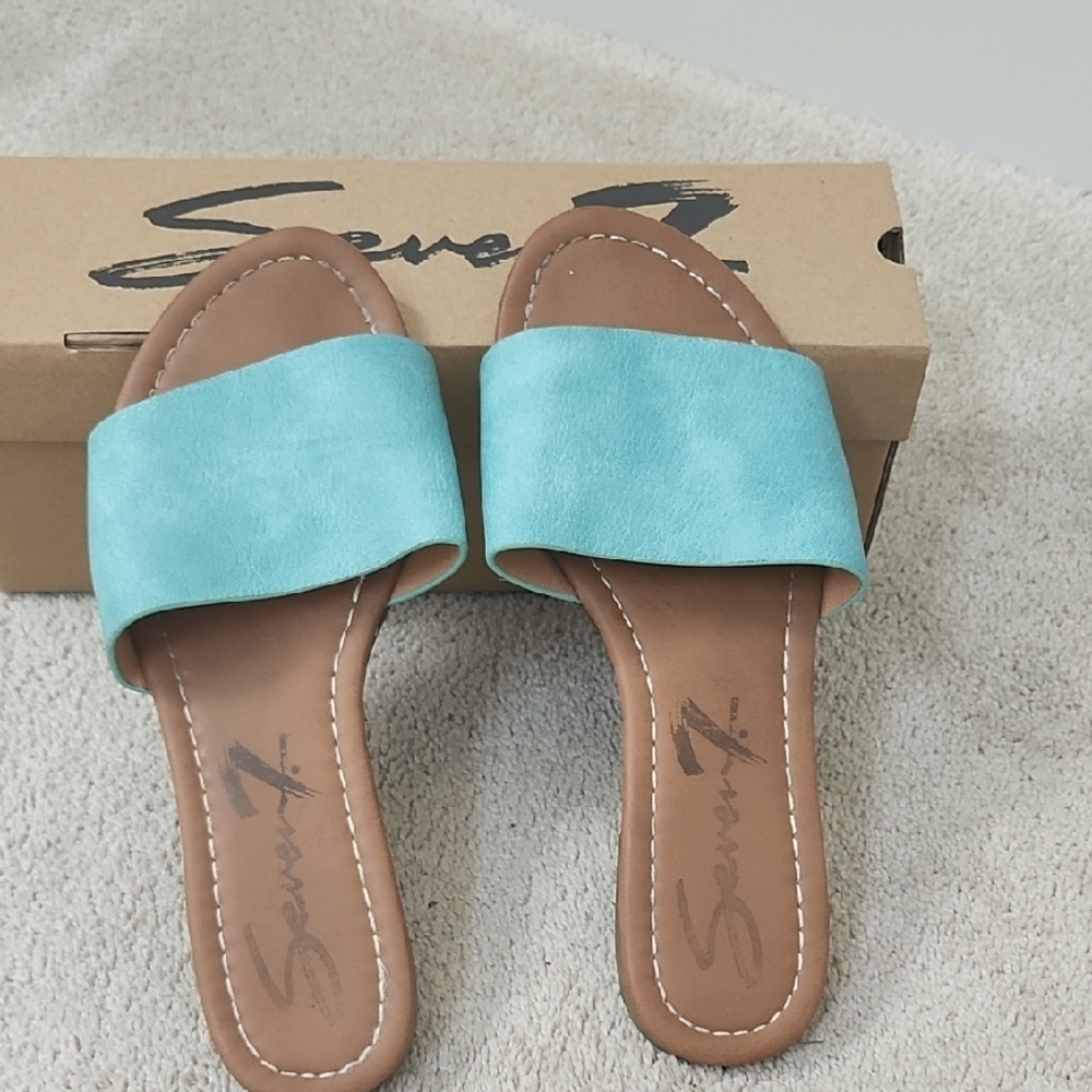 Seven7 Blue and Brown Sandals for Effortless Style